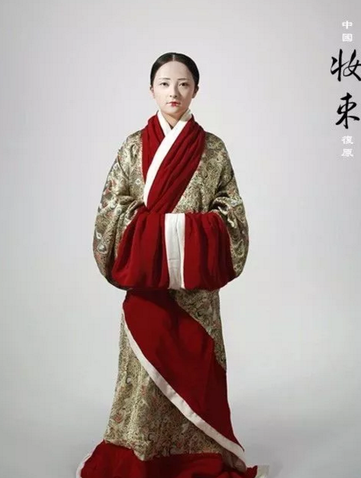 服饰搭配