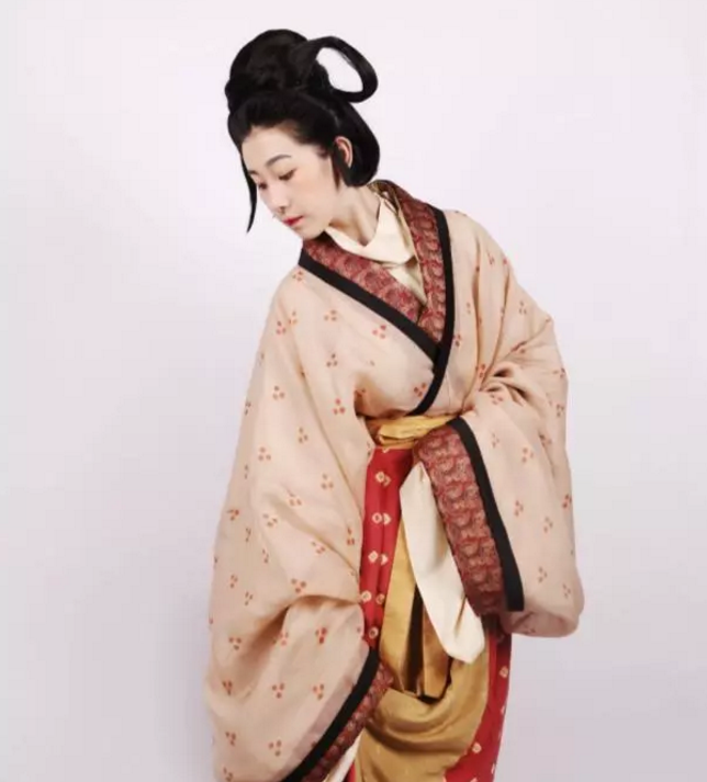 服饰搭配