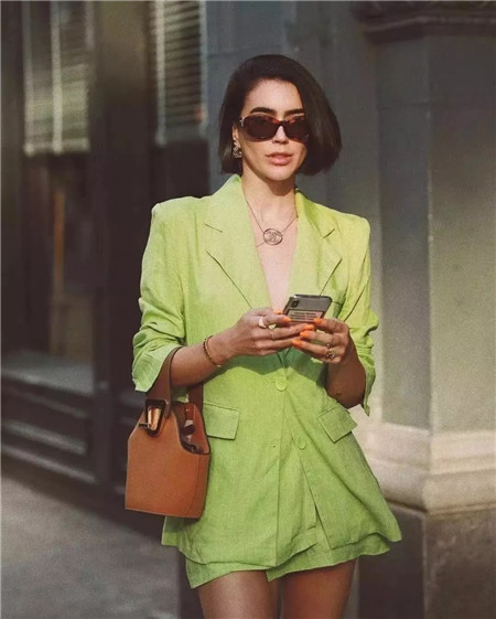服装搭配师课程