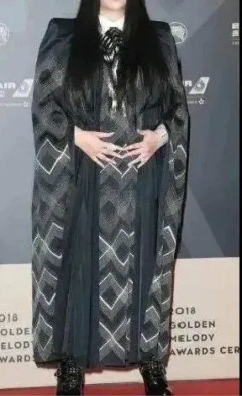 “致命”的胖，也有别样的美。